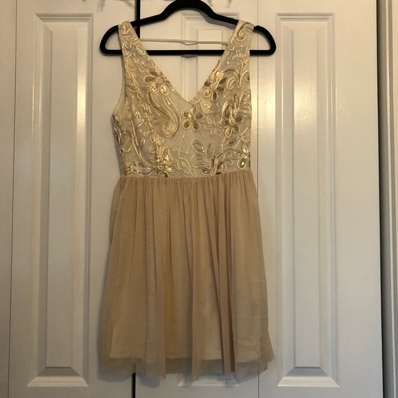 NWT Ark & Co Floral Sequins Dress - Picture 11 of 16